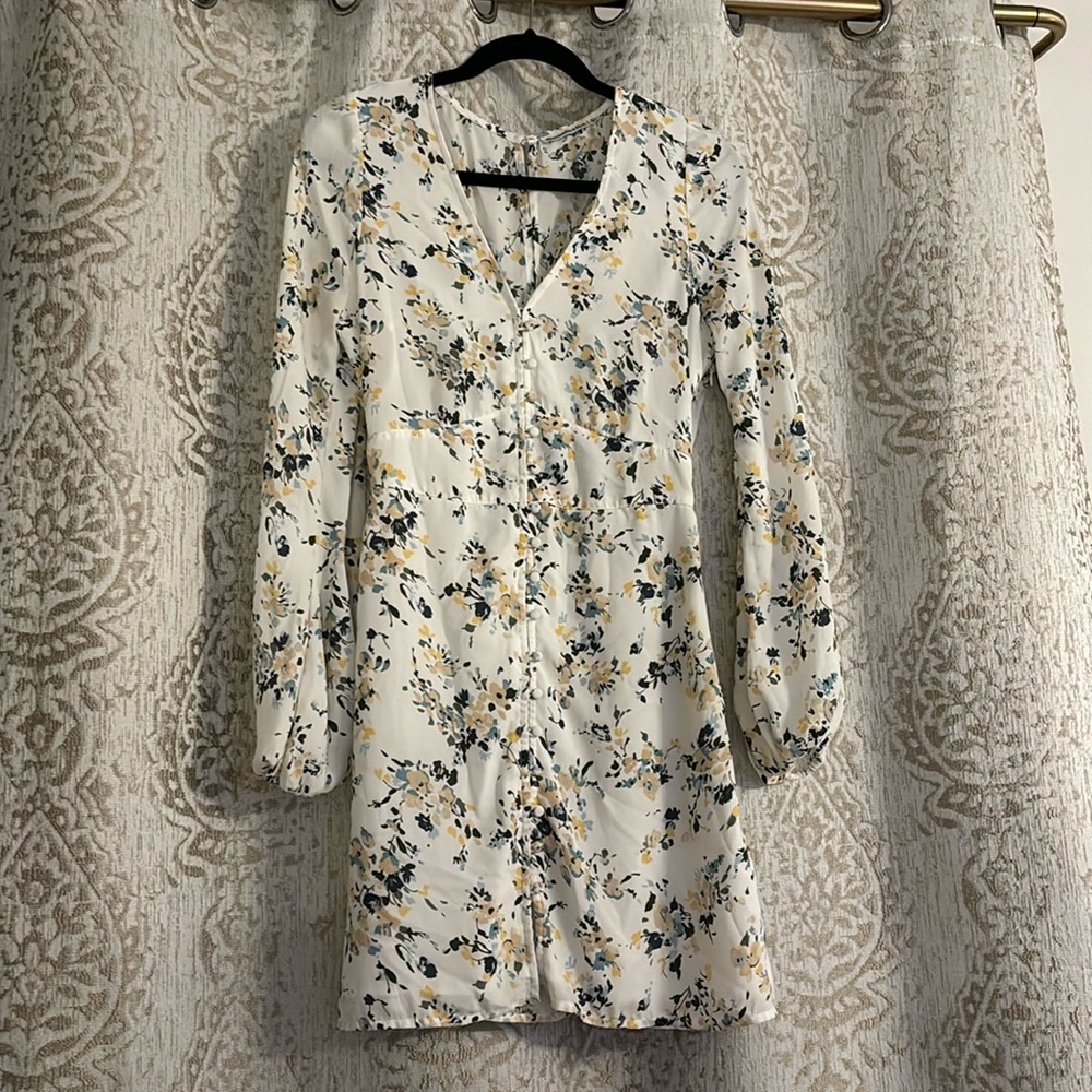 Abercrombie & Fitch White Floral V-Neck Mini Dress | Size Small
